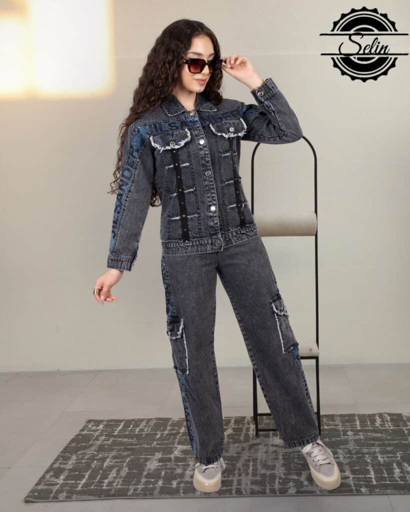 کت و شلوار جین نوجوان رنگ زغالی مناسب ۸ تا ۱۴ سال