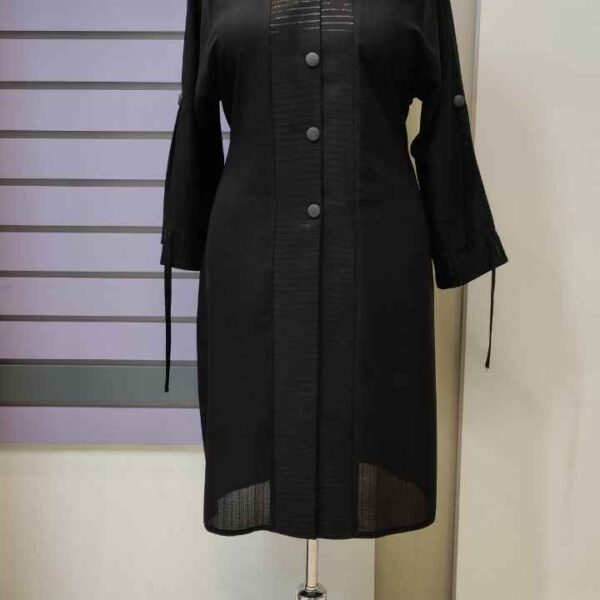 مانتو سایز بزرگ جلو دکمه مشکی مجلسی