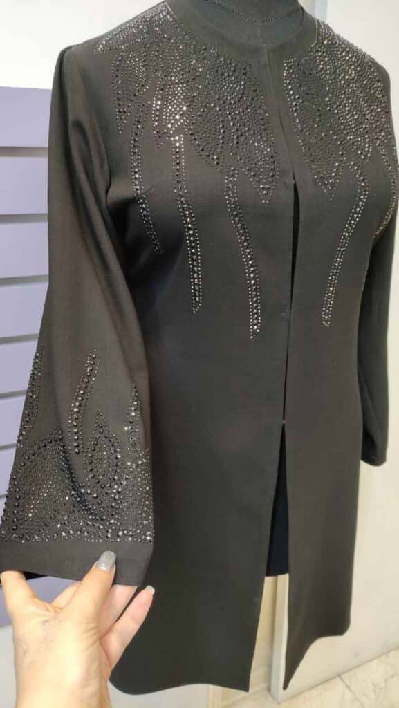 مانتو مجلسی نگین دار مشکی سایزبزرگ