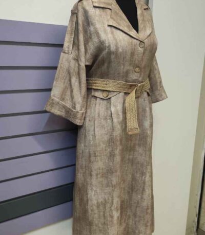 مانتو بلند گازوئیلی جدید کرم دو سایزی تا سایز 46